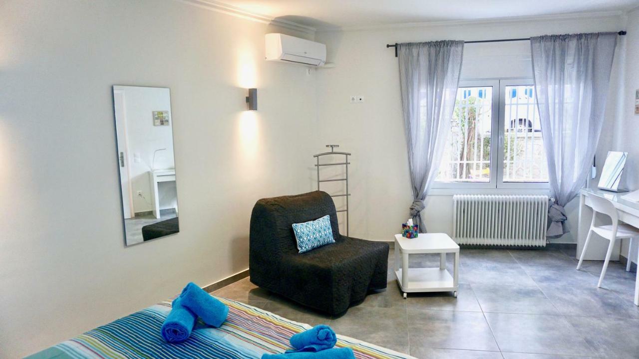 Stylish Apartment With Patio, 5Min To Metro Athens Exterior photo