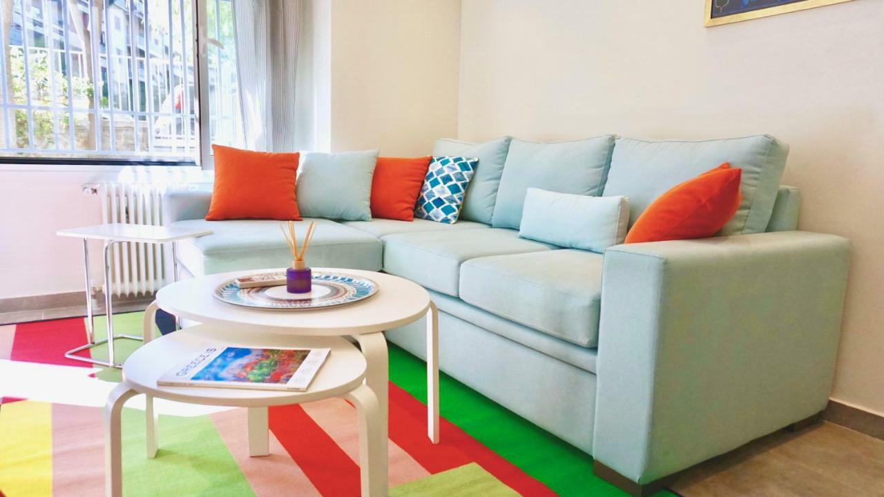 Stylish Apartment With Patio, 5Min To Metro Athens Exterior photo
