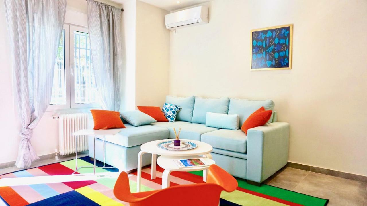 Stylish Apartment With Patio, 5Min To Metro Athens Exterior photo